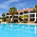 Birdsong Sol Village Apartman