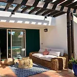 Birdsong Sol Village Apartman *