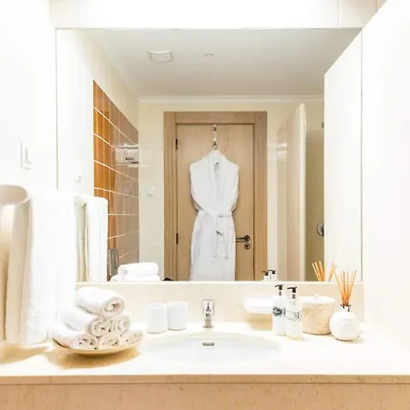 Birdsong Sol Village By Experience Mamimi Apartamento