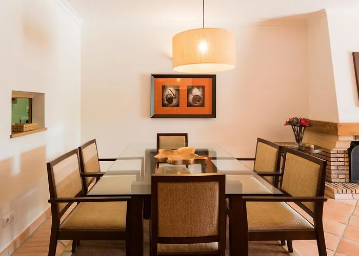 Birdsong Sol Village * فيلامورا