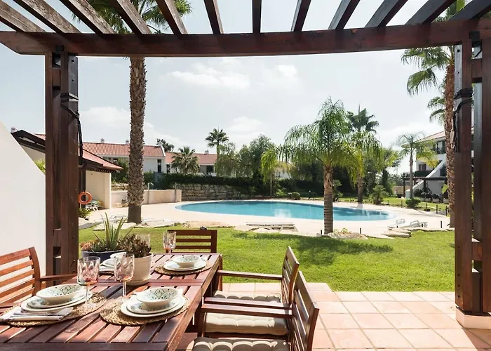 Birdsong Sol Village *