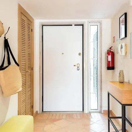 Birdsong Sol Village Apartment *